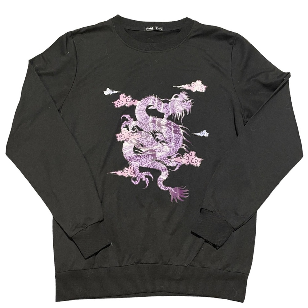 NWOT ROMWE dragon graphic long sleeve